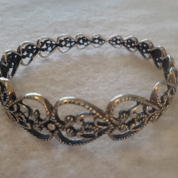 Silver 925 Bangle Filagree Heart Bracelet - Picture 6 of 6